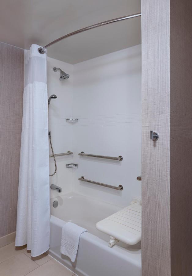 Residence Inn By Marriott Austin The Domain Area Екстериор снимка