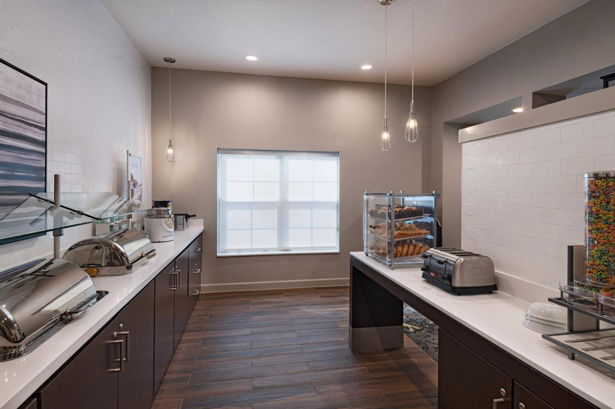 Residence Inn By Marriott Austin The Domain Area Екстериор снимка