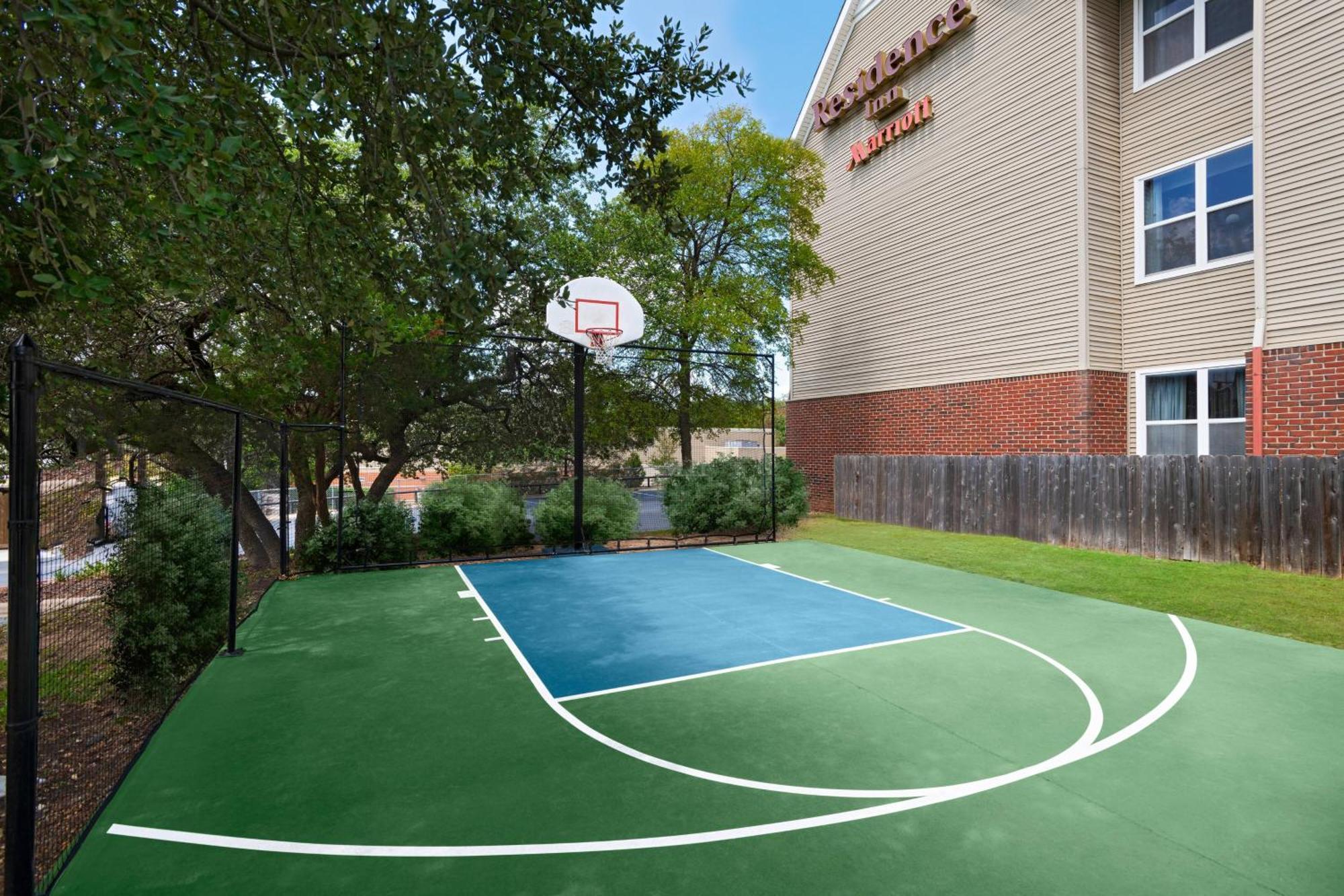 Residence Inn By Marriott Austin The Domain Area Екстериор снимка